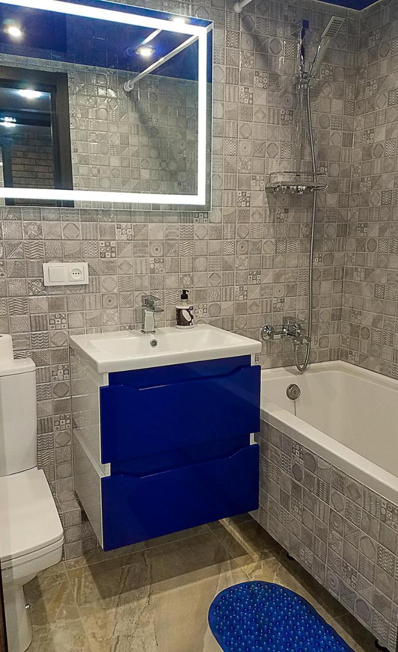 Ferienwohnung В Стиле Loft 2Ухэтажная Квартира. Charkiw Exterior foto