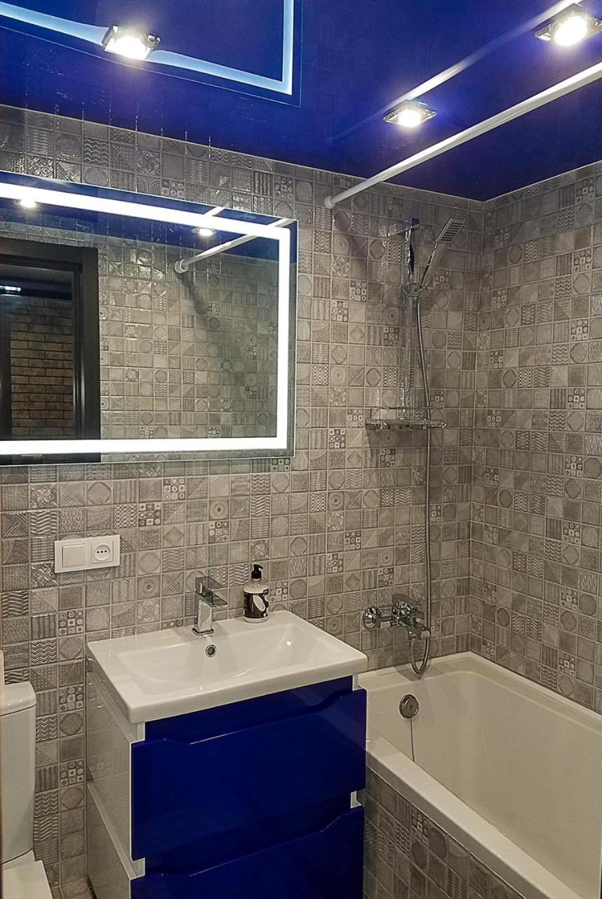 Ferienwohnung В Стиле Loft 2Ухэтажная Квартира. Charkiw Exterior foto