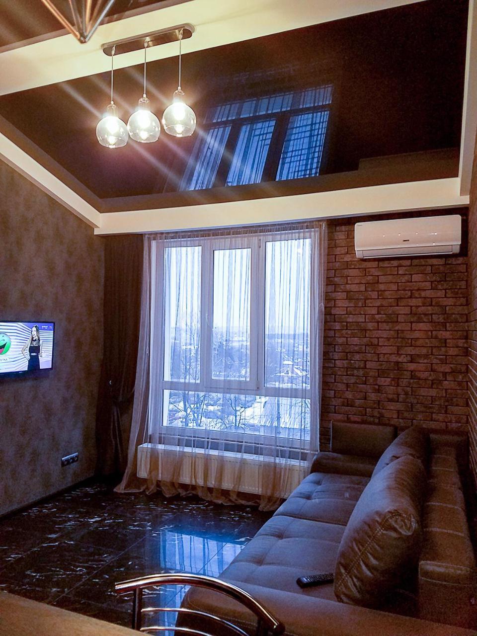 Ferienwohnung В Стиле Loft 2Ухэтажная Квартира. Charkiw Exterior foto
