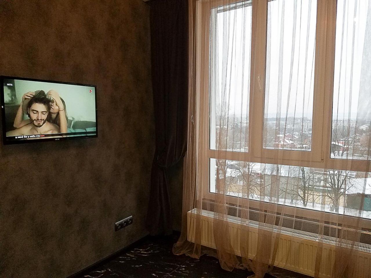 Ferienwohnung В Стиле Loft 2Ухэтажная Квартира. Charkiw Exterior foto