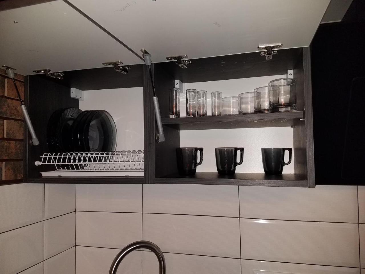 Ferienwohnung В Стиле Loft 2Ухэтажная Квартира. Charkiw Exterior foto